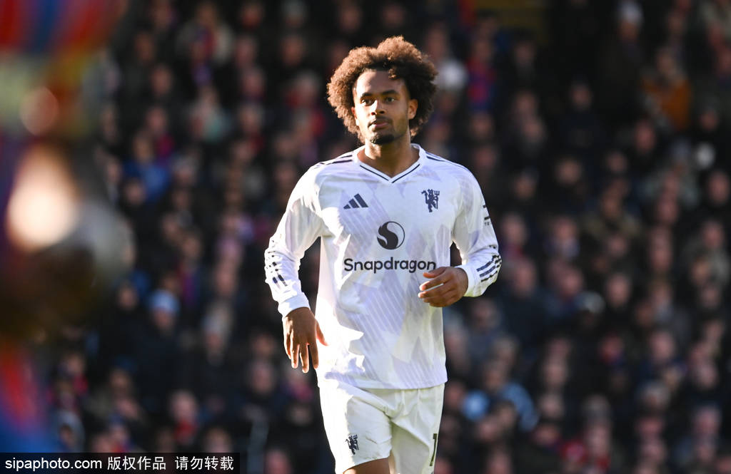 曝曼联冬窗预计多人离队 青训球员外租+齐尔克泽去罗马